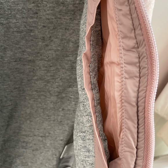 Roots Puffer Jacket (Pink) - Picture 4 of 10